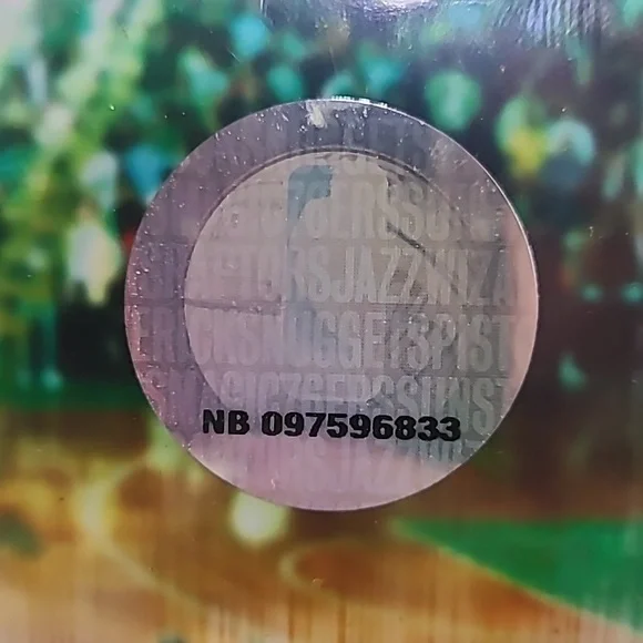 Framed 8"×10" Boston Celtics photo w/ authenticity seal - Picture 6 of 7